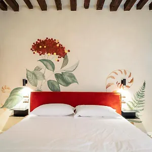 https://qn-apartments.hotelinveneto.com