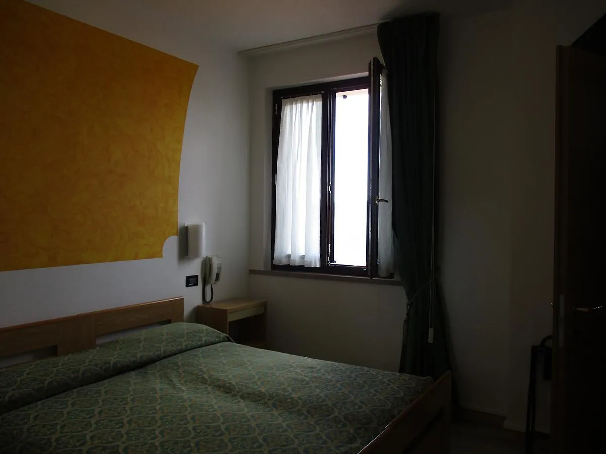 Hotel San Remo San Zeno di Montagna
